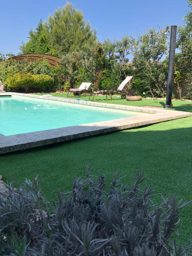 La Maiz Hotel Maubec  Luaran gambar