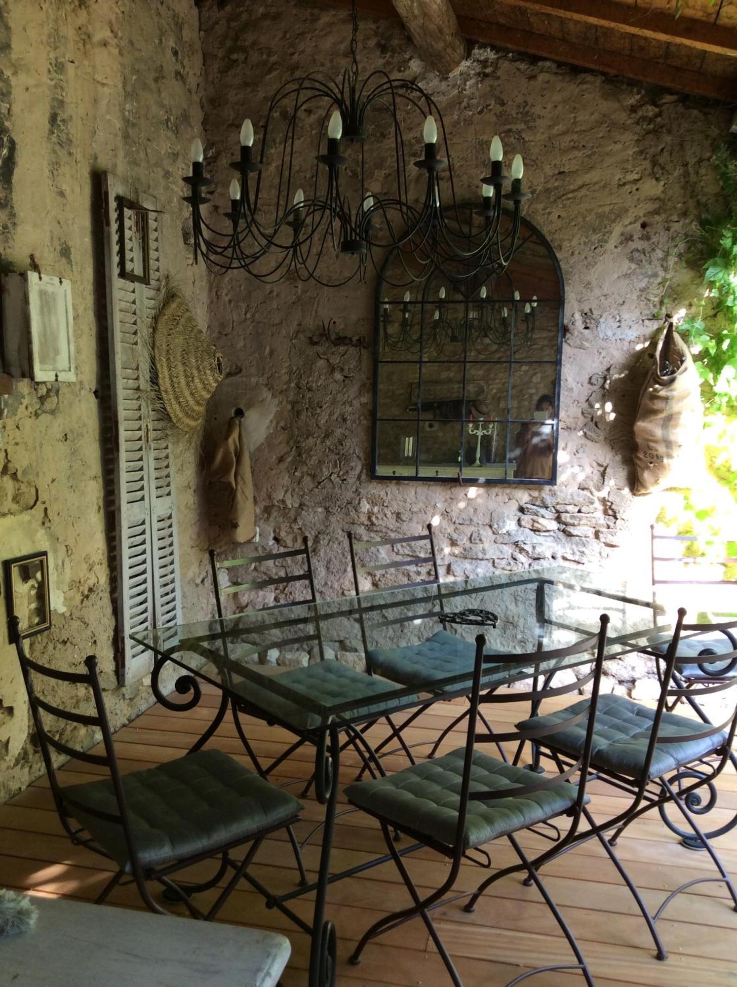 La Maiz Hotel Maubec  Luaran gambar