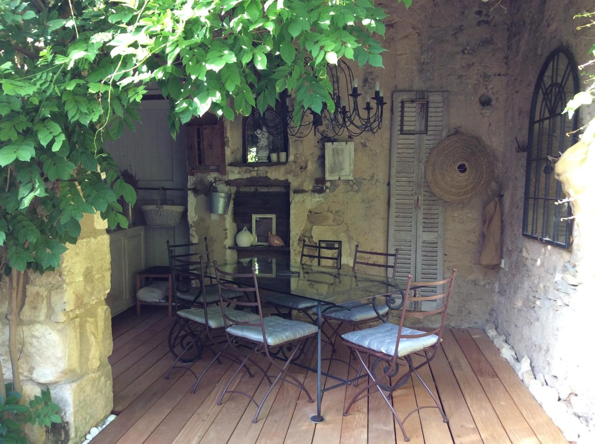 La Maiz Hotel Maubec  Luaran gambar